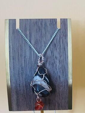 Rose gold plated natural brown stone pendant